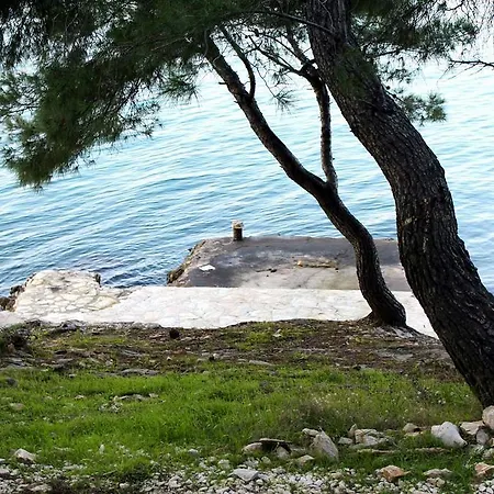 Holiday Okrug Donji 5244 بيت للعطل *