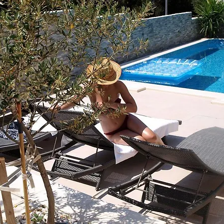 بيت للعطل Holiday Okrug Donji 5244 أوكغوك غورنيي