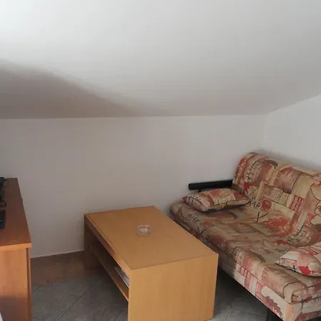 Holiday Okrug Donji 5244 أوكغوك غورنيي