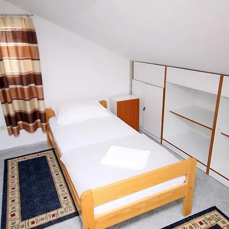Holiday Okrug Donji 5244 بيت للعطل