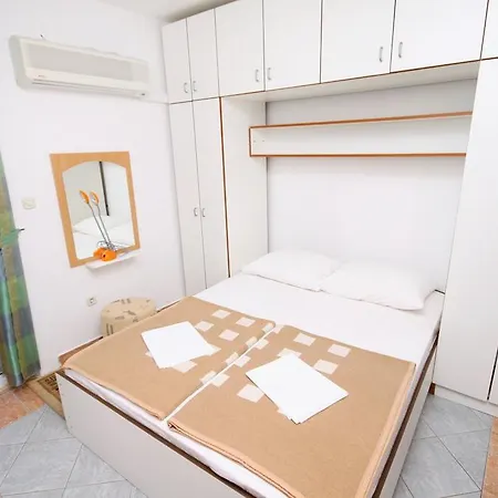 بيت للعطل Holiday Okrug Donji 5244 *