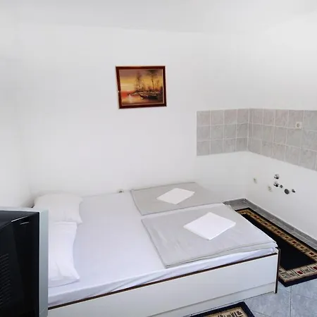 Holiday Okrug Donji 5244 أوكغوك غورنيي