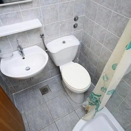 Holiday Okrug Donji 5244 بيت للعطل *
